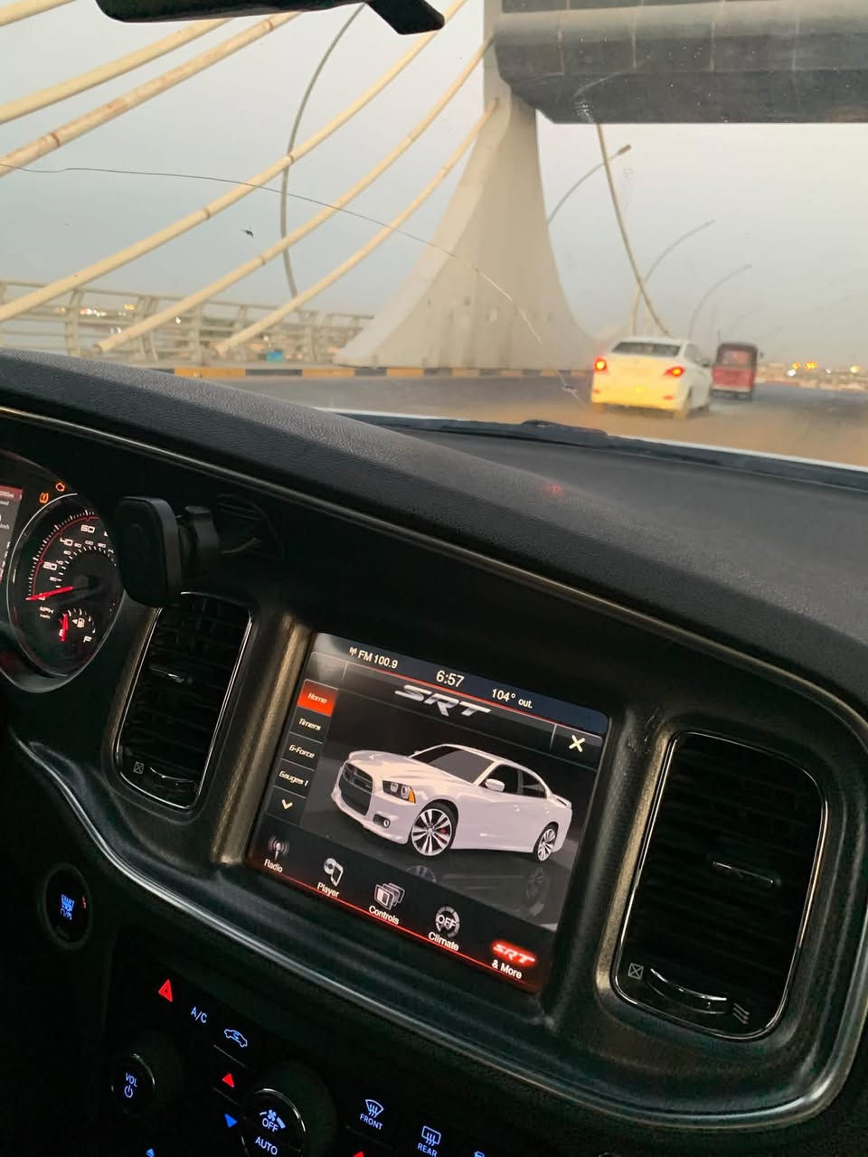 مكينة ٣٦٠٠ • شاشة SRT • ويل ١٨