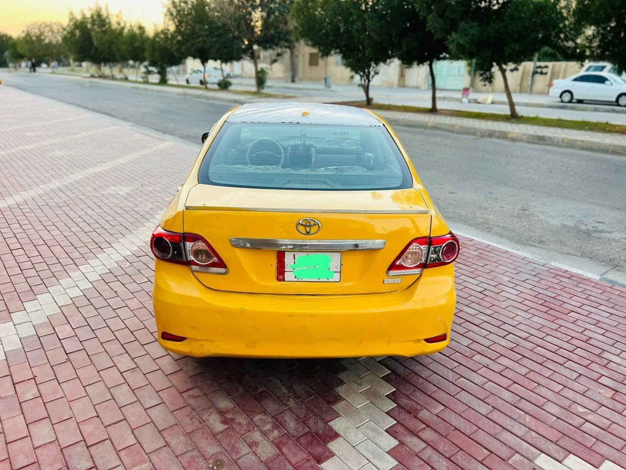 كورلا 2009 وراد امريكي مكينه كير كهربائيات جاهزه رقم اليوم استلمته مصفره ربع ماعليها مكان البصره  للاستفسار اتصل ***********
