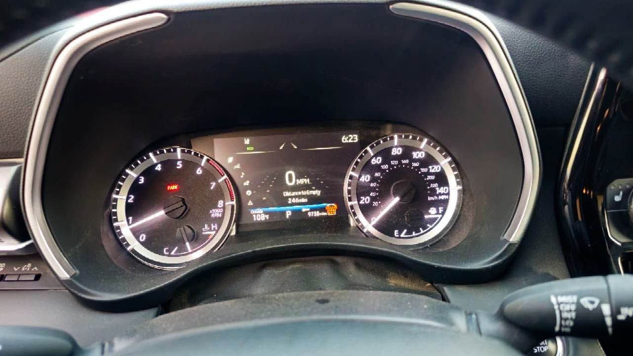 هايلندر XLE • ٢٠٢٤ • رقم بغداد