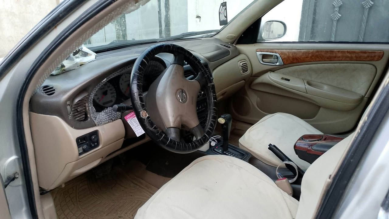 Nissan sunny 2002
سەرەتا بەناوی خوا 
نیسان سەنی ٢٠٠٢ ئیستڕات خاس ناو زەرد و سلاید گیرڕ ئۆتۆماتیک فوللل سەیارەکە تا بلێ تونوو تۆ ڵە سبوغ عامە لەسەر کاڵکردنەوە ئەوەش ڕەقەم.                                           ***********.                                                              ***********. السليمانية, العراق
