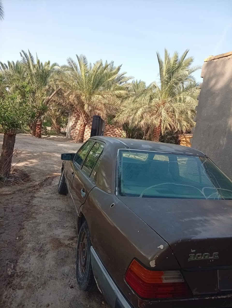السلام عليكم سياره للبيع خصوصي المكان ذي قار قضاء الإصلاح لمعرفة المزيد من المعلومات الاتصال على الرقم ***********
