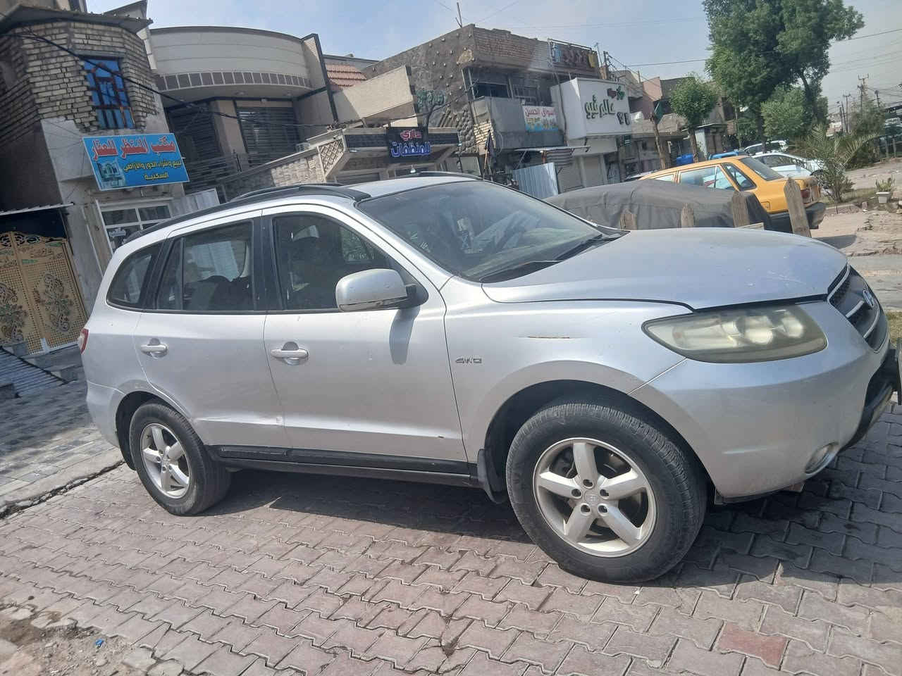 سنتافي 2008 خليجي مكفولة من الصبغ والتبديل 7راكب محرك 6سلندر تبريد سيارة نضيفة باسمي السعر 95ورقه مكاني بغداد للاتصال *********** واتساب ومباشر للبيع فقط ما اراوس
السيارة ضررها فقط محرك  انزرف الكيس  اتفق وياك فقط على التصليح
