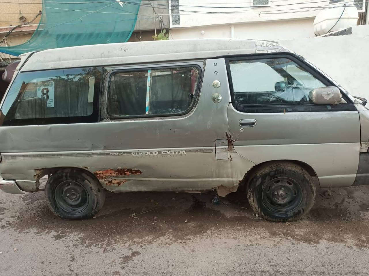 سلام عليكم متاح فاره تيوتا تاون ايس كير ومحرك فيفيتي ابيع تسقيط زوج ارقام وسنويه وتحويل صاحبه موجود يمي السياره ماتشتغل هل موجود اخوان ابيع تسقيط السعر (8)ورقات صافي اسلتم غرامات ماعليه دكيته برنامج عين العراق السنويه ساقطه من 2020 مكاني بغداد حسينية الراشديه رقمي بي واتساب او على الخاص(***********)
