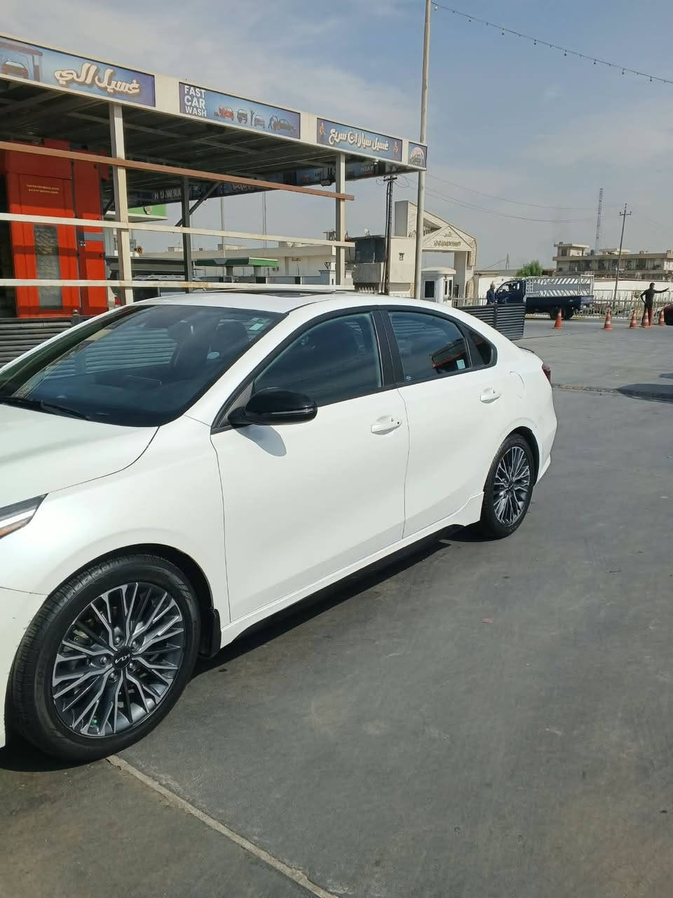 سلام عليكم فورتي  وارد امريكي فول مواصفات اعل فىه موديل 23 مرقم بغداد  سعر 155وبيه مجال بسيط مكاني بغداد بلديات تفاصيل اكثر اتصل ***********
