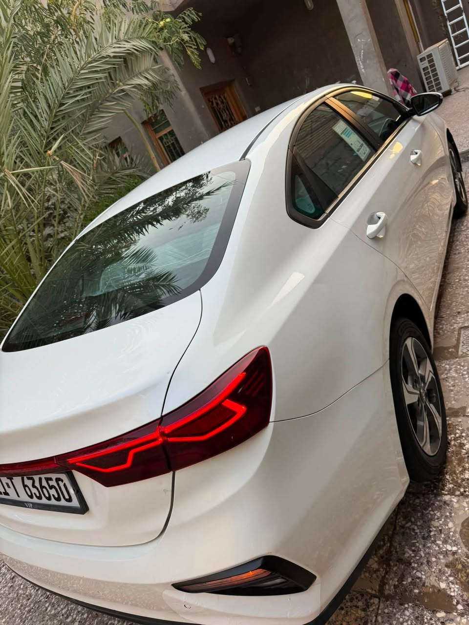 السلام عليكم ❤️
كيا سيراتو 2019 خليجي مكينه 1600 
رقم بغداد باسمي تحويل مباشر 
ماشيه 95 الف 
السياره بدون صبغ بدون تبديل فقط مكانين بارد 
السعر 142 بيها مجال للشراي مكاني سماوة 
الاستفسار ***********
