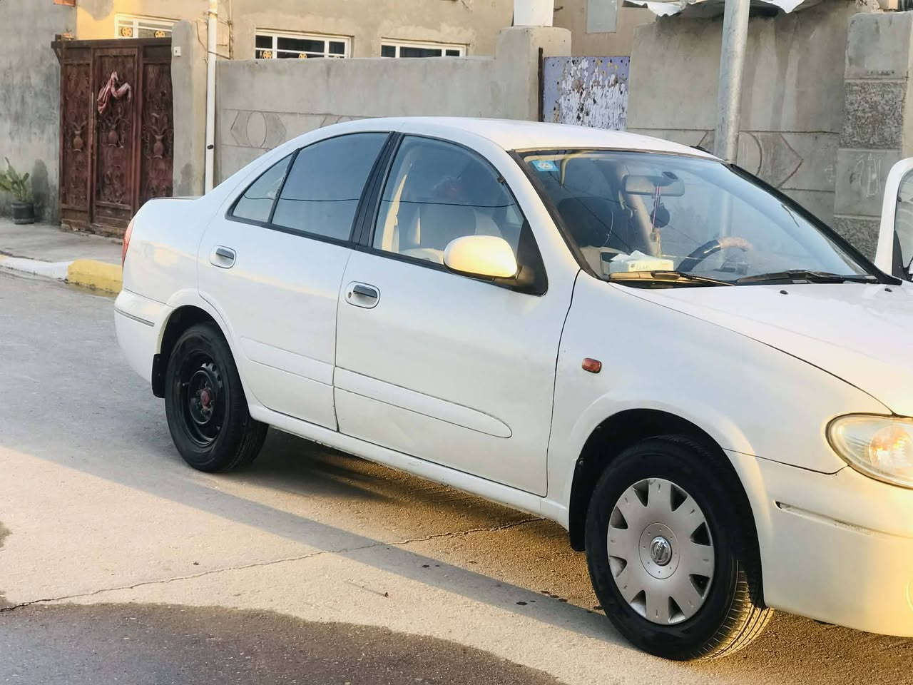 نسيان سني ٢٠٠٨ياباني رقم بغداد للبيع بيها ٣ قطع صبغ محرك تبريد كير خير من الله تخم تاير جديد حداديه جديدة السعر ٧٥ وبيها مجال مكان واسط قضاء الصويرة اتصال على رقم ***********
