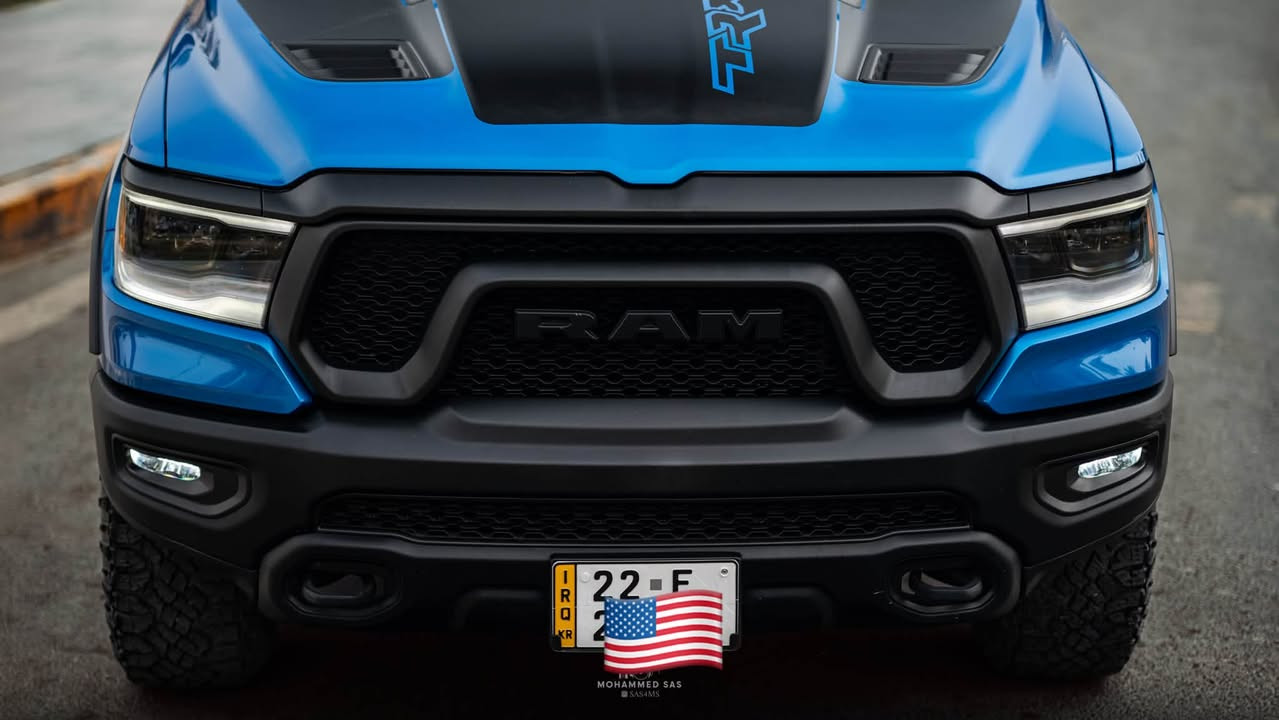 للبيع فقط ( مكفولة كفالة عامة ) 
رام فئة ريبيل موديل 2022 
4 ✖️ 4 
 V 8 
5700
استيراد شخصي من امريكا عن طريق (( شركة هارلم )) 
مسجلة بسستم الشركة من اول يوم وصلت العراق 
سيارة جديدة بحالة الوكالة 
ماشية 38,000 كيلو حقيقي 
كير / محرك مكفول 
سبير منازل 
سيارة مكفولة من الدعامية للدعامية 
لون مميز ( ازرق - اسود ) 
مكفولة بدون قطرة بولش (( لمعة الشركة )) 
مطريات رام اصلية 
سكليتر كهربائي 
بريك كهربائي 
جامة خلفية كهرباء 
داخل جلد اسود 
شاشة تيسلا (( شاشة كبيرة )) 
رادار سرعة 
تحديد مسار ذكي 
اوتو بارك 
GPS
كاربلي 
سستم صوت الباين ( سماعات بالقمارة ) 
كشنات جلد تدفئة 
ستيرن تدفئة 
مري كهربائية 
كاميرا خلفية 
كاميرات 360 درجة تصوير  4G
تشغيل عن بعد 
باب البدي الخلفي كهرباء 
بدي قصير 
باب طويل 
البدي مغلف X-LINE بلادي 
سيارة جديدة خارج وداخل بعدة على الشركة 
حدادية السيارة كلها جديدة بحالة الوكالة
تقرير سونار موجود 
تقرير كارفاكس موجود 
وصل استيراد من امريكا موجود
هزة جديدة (( اربيل )) 
جام مضلل بلادي مع اجازة تضليل جديدة نسبة 80%
سنوية جديدة 
رقــم شمالـي  (( اربيل )) 
تحويل مباشر 
مكان السيارة : بغداد - الكرخ 

الــســعـر : 485 ورقة 

متواجد واتساب بكل وقت 

***********

والله يرزق الجميع ان شاء الله

نص مكتوب في الصور:
- MOHAMMED SAS
- SAS4MS
- MOHAMMED SAS SAS4MS