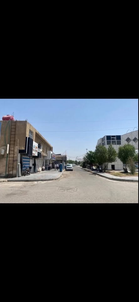 ‎ فرصة للاستثمار في محافظة واسط   عقار للبيع يتكون من داران وشقه وثلاث محلات مساحه الكليه 700 متر

‎العقار ركن في منطقة تموز على شارع النسيج

‭***********‬

‭***********‬

للاستفسار الاتصال على الارقام التالية
