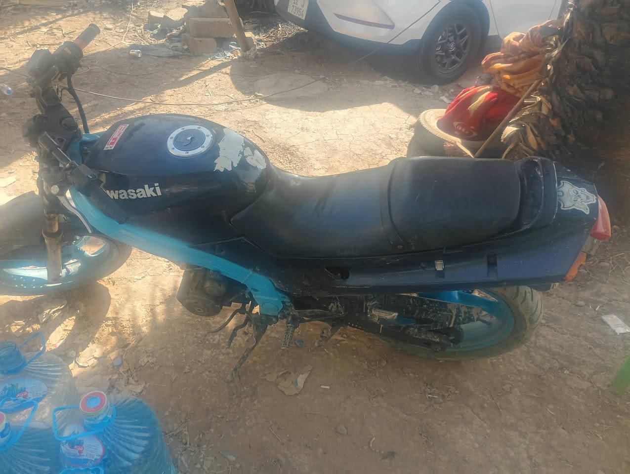 سلام عليكم ماطور محرك 150سعرو 250مكاني موصل شغل واطلع وين ماتريد
