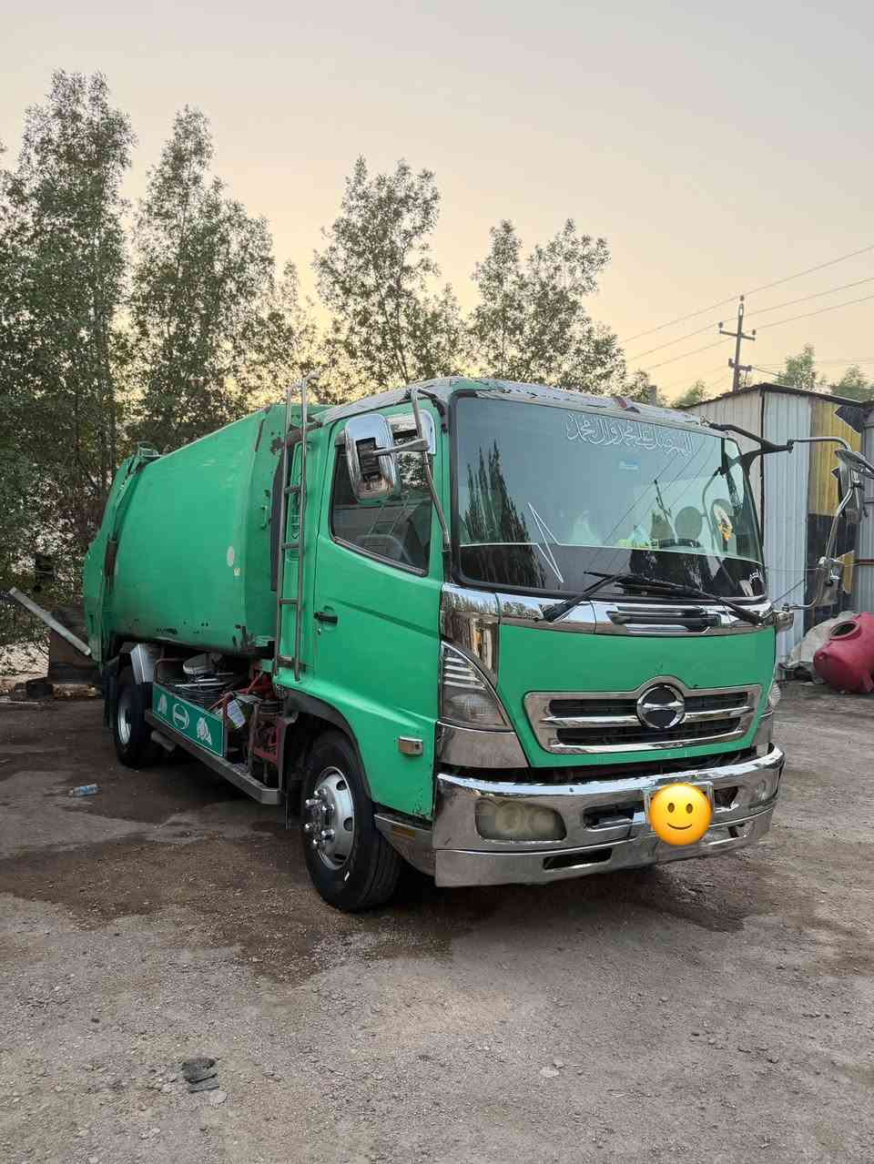 سلام عليكم كابسه 10 مكعب قماره وربع 80 فول عادي سياره خير من الله ونضيفه مكان بغداد الشعله ***********
