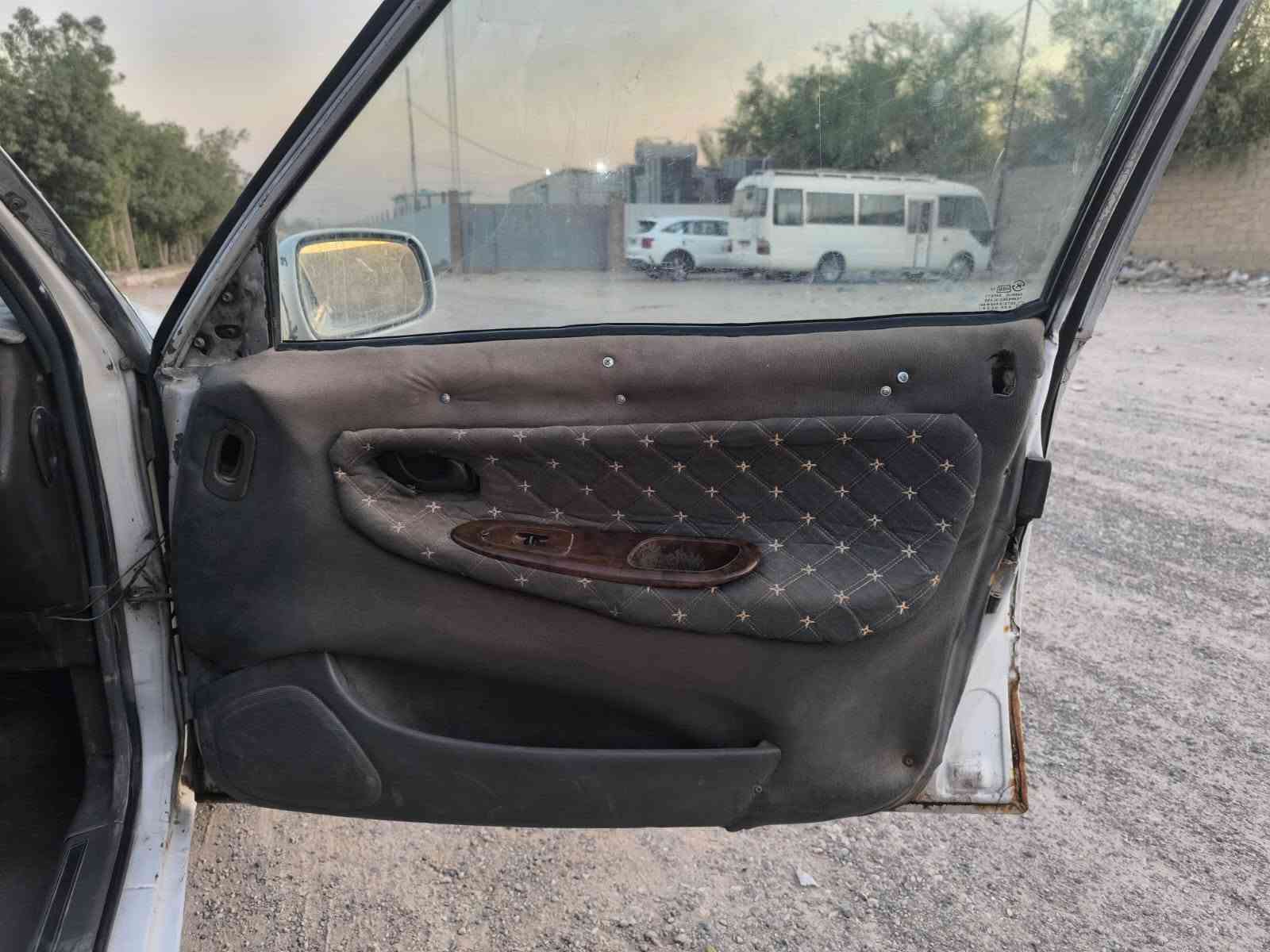 للبيع برنس فراشه موديل 97 رقم ديالى نكليزي مشروع وطني *********** سعر 22$ موبايل محرك وكير عادي مكفولات سيارة  لا ضربه ولا تبديل ولا خياس حداده امامي خلفي  جديده تخم تاير كهربائيات كلهه شغاله دواخل نضيفه مكاني بغداد موجود واتساب
