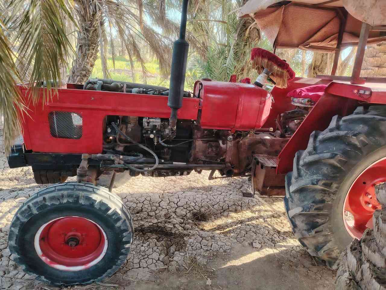 مكينه عنتر موديل 88 محرك كير شرط لا تنقيص ولا تبخير كشر نضيف جهاز رفع هدورليك تايرات نضاف بم مجفت تجفيت كامل مقدم نضيف باور مكينه خير من الله كرهبايات لمكينة بدون يعني كلك سعر 3800 شراي تعال خاص رقم جهاز *********** مكان سماوه
