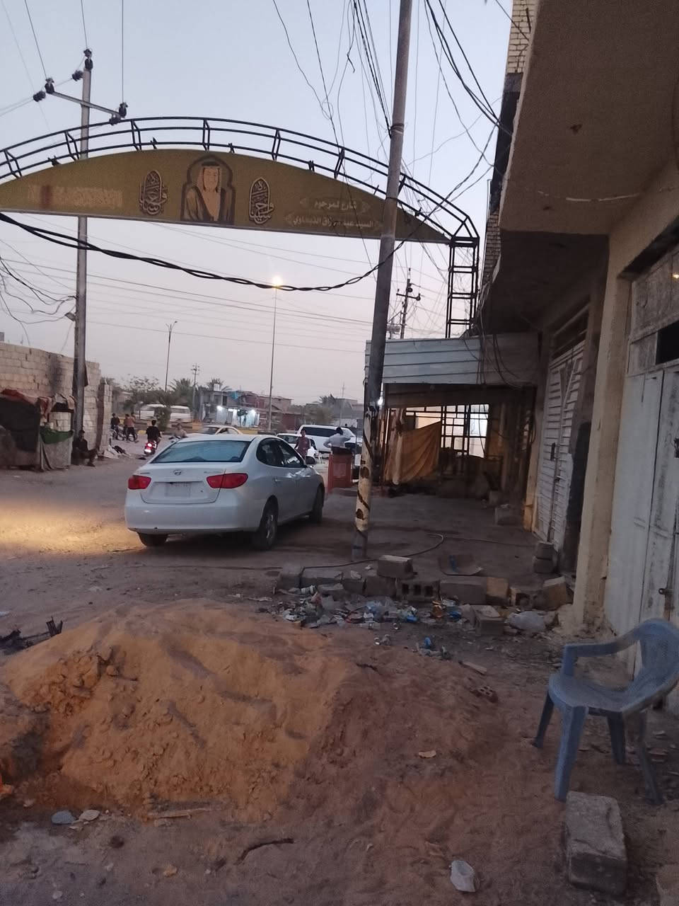 مكلف بالنشر
عقار للبيع عباره عن محل تجاري مساحه 50متر بناء مسلح درجه اولا درج للصطح 8دنك قرب محطة وقود عون ع قريب الشارع العام طابو قرار 25 مشمول بالطابو صرف للاستفسار اتصل على الرقم ***********
يرهم مراوس بيت قريب امام عون
