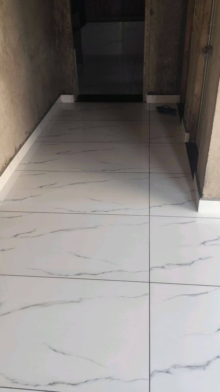خلفه درجه اولى سيراميك متفرغ حاليا ‏‪***********‬‏
