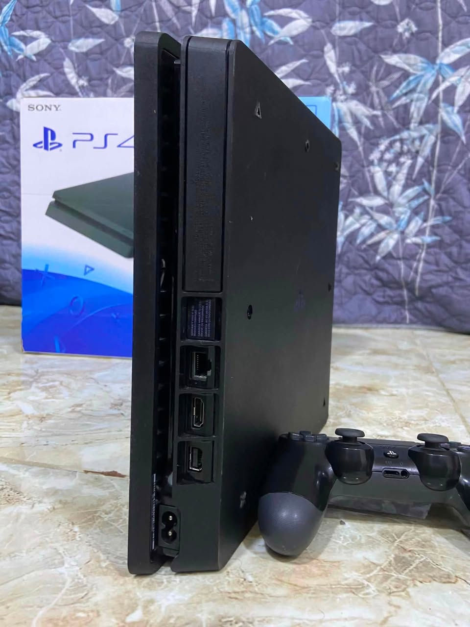 السلام عليكم اخواني 🤝
بلي ps4 slim 500gb✅
للبيع 🤝
ذاكره 500gb💽
ملحقات الجهاز ✅
يد اصلي عدد١✅
و كيبل HDMI✅
كيبل بور ✅
قرص gta5✅
الجهاز صار سبوع من اخذته ب ٣٢٥ الف من مركز باندا الجهاز اخر تحديث بس اريد ابيعه بسبب ضرف محتاج فلوس ضروري الجهاز لك ستيكر لا مفتوح ولا مصلح نضافه ٩٩٪؜ الجهاز كلش حلو و انطي بي ضمان ❤️
السعر ٢٨٠💵
مكاني بغداد الدوره 📍
للستفسار اكثر تفضلو خاص او اتصلو على الرقم
*********** 
الرقم بي واتساب ❤️

