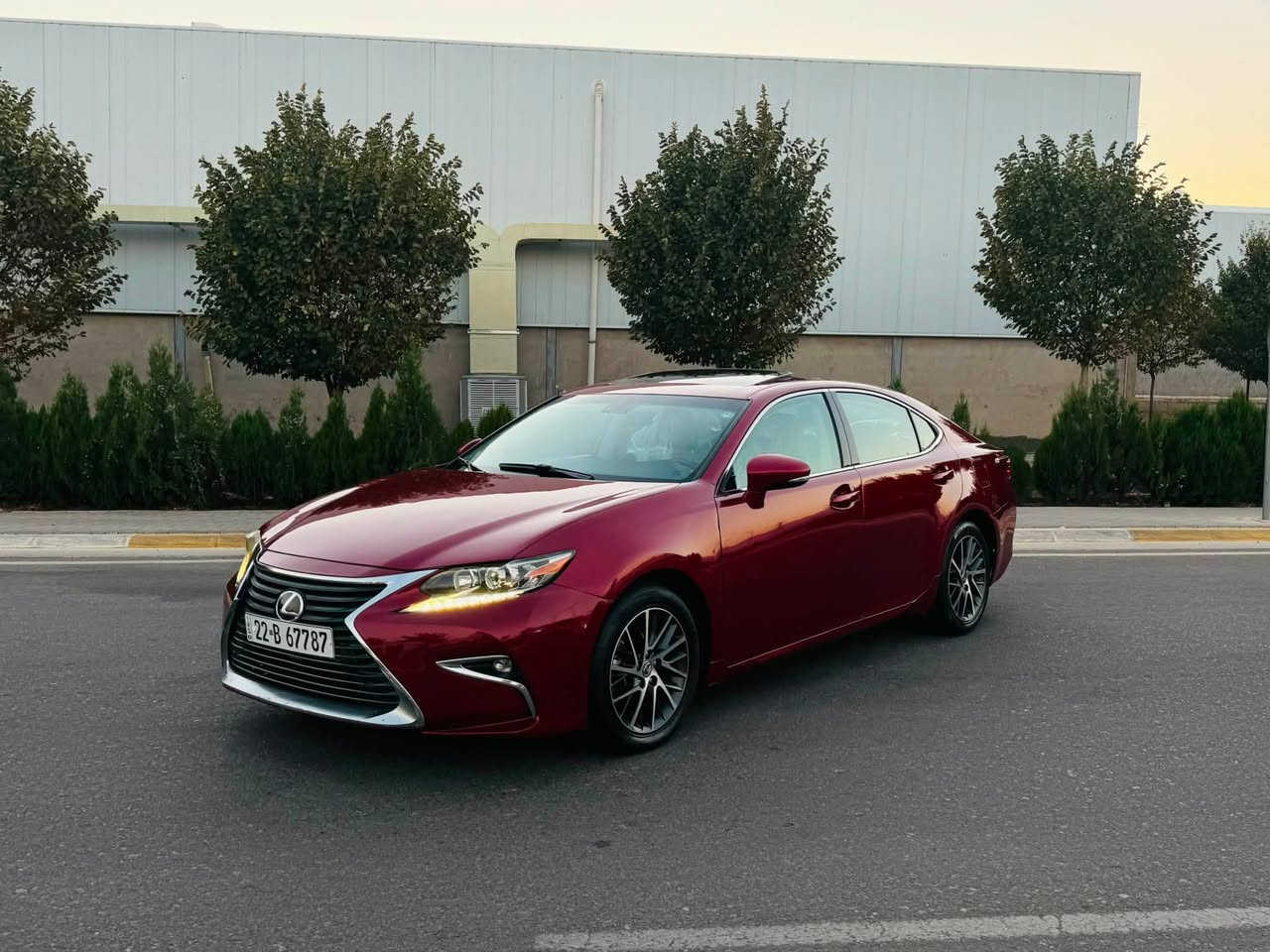 ﷽
LEXUS ES350 2016
◽️ليگزز ES 350 موديل 2016 فول مواصفات
🔹لون مميز ( ماروني ) 
        ~~~~~~~~~~~~~~~~~~~~~~~~~~~~~~~~~
مكان🌇: سليماني               
سعر💵: 163$🔐
 ☎️موبايل / ***********
                   *********** واتساب
        ~~~~~~~~~~~~~~~~~~~~~~~~~~~~~~~~~
◽️محرك V6 3.5L سته سلندر
🔹گير و محرك بشرط مامفتوح ✅
بدون صوت بدون صرف و خلل بشرط فحص
🔹ماشيه 80 الف حقيقي📦✅

▫️بيها {{ بنيد و نص قبغ جنتة صبوغ }} بدون داخل❌
🔹سيارة جديد حيل حيلوة نضيفة📦

◽️مواصفات
{{ بصمة - فتحة - داخل بيجي و قهواي  - رادار أمامي و جانبي   - كشنات جلد - كشن تتفيىة و تبريد - كشن و ستيرن كهربا - كشن خزن  - شاشة - ماوص - تبريد مركزي - نيزامي أيكو - نيزامي سبورت - لايت ليدو زينون - مراي شفت - ڤوليوم - بلاجكتور - بعد هواي مواصفات }}

◽️اربع تاير و ويل بيلادي جديد بدون مصروف
🔹نظافه ١٠٠٪؜ كامل سيرفس بدون نقص و بدون مصرف
🔹بسميً السنويه بشرط تحويل و خرامه
🔹سنوي و رقم و هزة كلها جديد
سياره مابيها دينار مصرف كامل من كل نواحي

نفسي يوم /تحويل و كاله حاظر
مكان / داخل سليمانيه🌆
        ~~~~~~~~~~~~~~~~~~~~~~~~~~~~~~~~~
