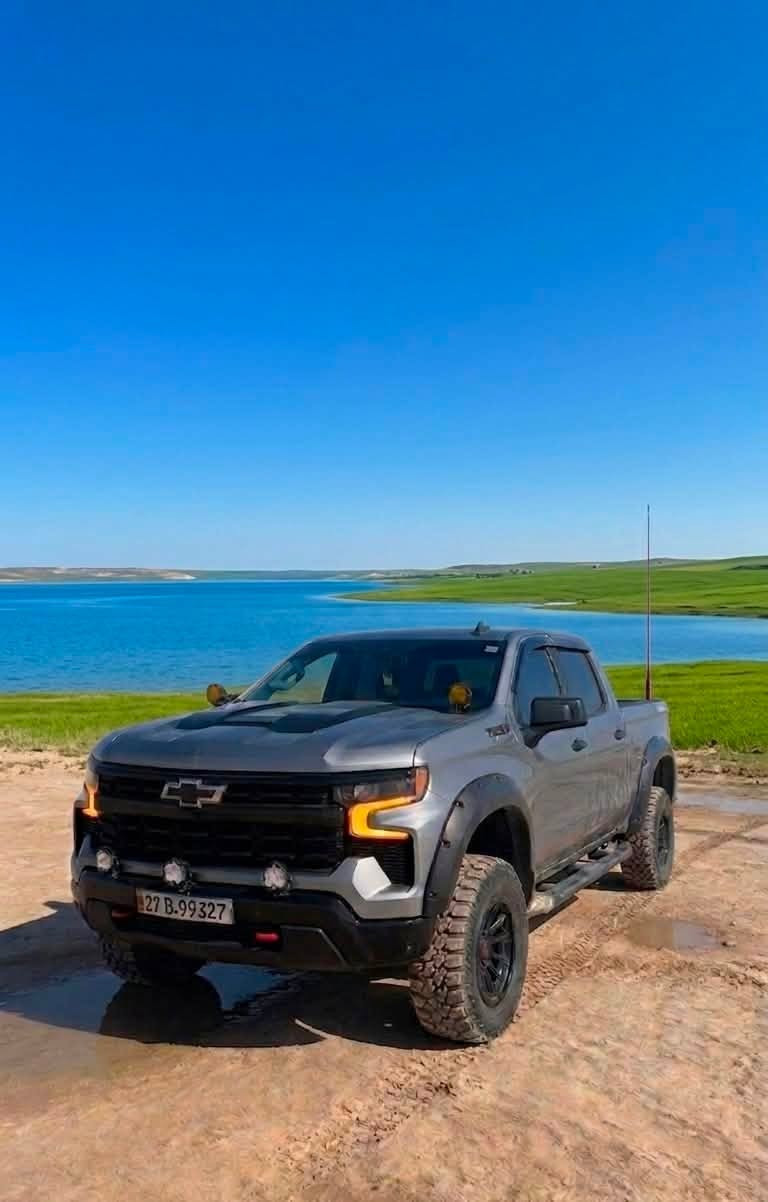 🚨 للبيع | شفروليه سيلفرادو Z71 Custom موديل 2024 (V8) 🚨

لأصحاب الفخامة والقوة الأمريكية، فرصة مميزة لاقتناء شفروليه سيلفرادو Z71 Custom موديل 2024 بمحرك V8، مجهزة بإضافات احترافية وجاهزة للاستخدام.

🔹 المواصفات الأساسية:

* موديل: 2024

* الفئة: Z71 Custom

* المحرك: V8 قوي بعزم وأداء مميز

* نظام الدفع: رباعي (4WD)

* تعليق Z71 المخصص للطرق الوعرة

* شاشة لمس تدعم Apple CarPlay وAndroid Auto

* تحكم كامل من المقود (ستيرن)

* مثبت سرعة

* تشغيل عن بُعد

* كاميرا خلفية عالية الدقة

* حساسات ورادار خلفي

🔥 الإضافات والتعديلات:

* سيستم كزوز رياضي

* تحديث الواجهة (البمبر) إلى الشكل الأحدث

* ترفيعة احترافية 3 إنج

* ويلات مع سبسرات لتعريض الوقفة

* تايرات جبلية خشنة جاهزة للطرق الوعرة

* بروجكترات LED عالية الأداء

* نفخات جانبية بلون الهيكل

📋 حالة السيارة:

* الضرر: قطعتان باب وجاملغ الصدر وربع البنيد فقط

* بدون دواخل او ضرب شاصي

* رقم شهداء بأسمي

بيع او مراوس عادي

📍 الموقع: ذي قار

📞 للاستفسار: ***********
