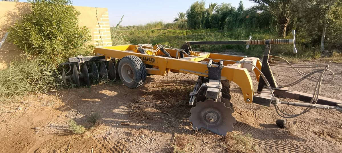 للبيع دسك البلير اصلي حجم 24 موديل 2020 كفاله عامه جاهز للشغل السعر 65 ورقه للاستفسار
***********

***********
