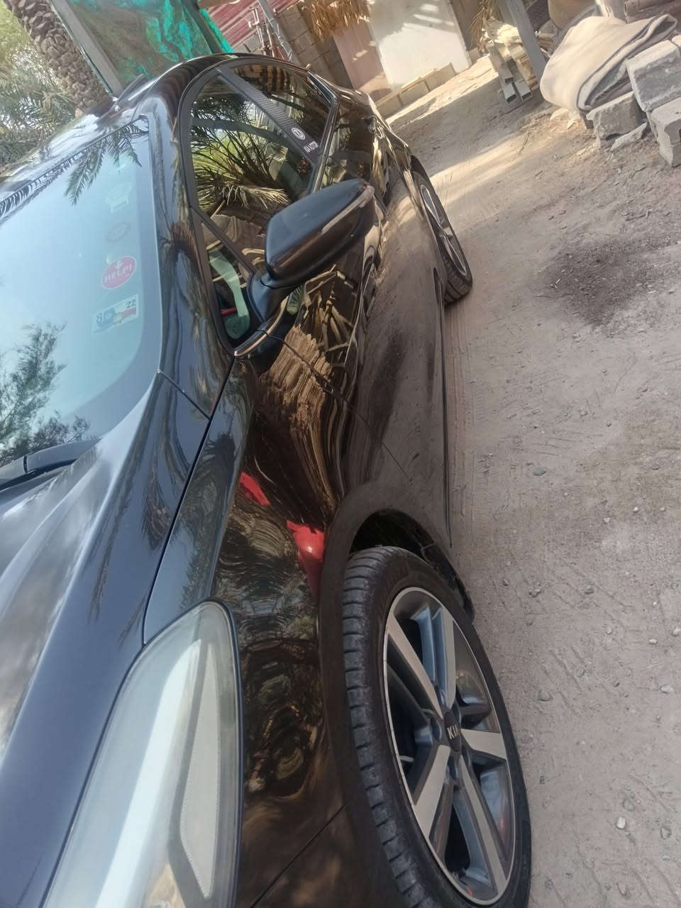 للبيع كيا سيراتو 17خليجي فول مواصفات ليمتد وكاله البخيت رقم اربيل بسمي مكاني البصره ابي الخصيب  ماشيه 140الف قابل للزياده محرك 2000دوش كير عادي اوتماتيك تبريد قطعتين تبريد تدفئه بلكشنات كشنات جلد مكفوله من الصبغ والتبديل والفتح طخم تاير جديد ويل كب عدد5قياس 17بيها هواي مواصفات تجي وتشوف بعينك السعر 130وبيها مجال قليل للاستفسار ***********
