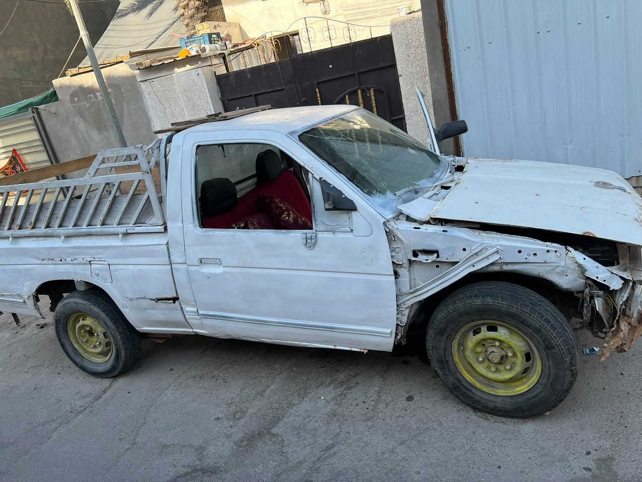 سلام عليكم
اخوان بيكم نيسان موديل 90 رقم كربلاء ابو السنوية موجود تحويل مباشر سنوية ساقطة ماعليها غرامات سيارة كوم حديد متروكة اكرر كوم حديد محركها كاسر بستم طافية السيارة محرك وكير محور أوتوماتيك سيارة شوفت عينك دوشمة جديدة بك لايت جدد هورن لايت جدد ودعامية وجاملغات موجودات مامشدودات سيارة تريد تعمرها تريد تسقطها مكاني بغداد الامين الثانية *********** سعرها 10 أوراق وبيها مجال كلش بسيط حك جية اخوان كل تفاصيل ذاكرها وشراي يتصل وبي خير ويدلل ماجاوب تعليقات وأسف عل اطاله
