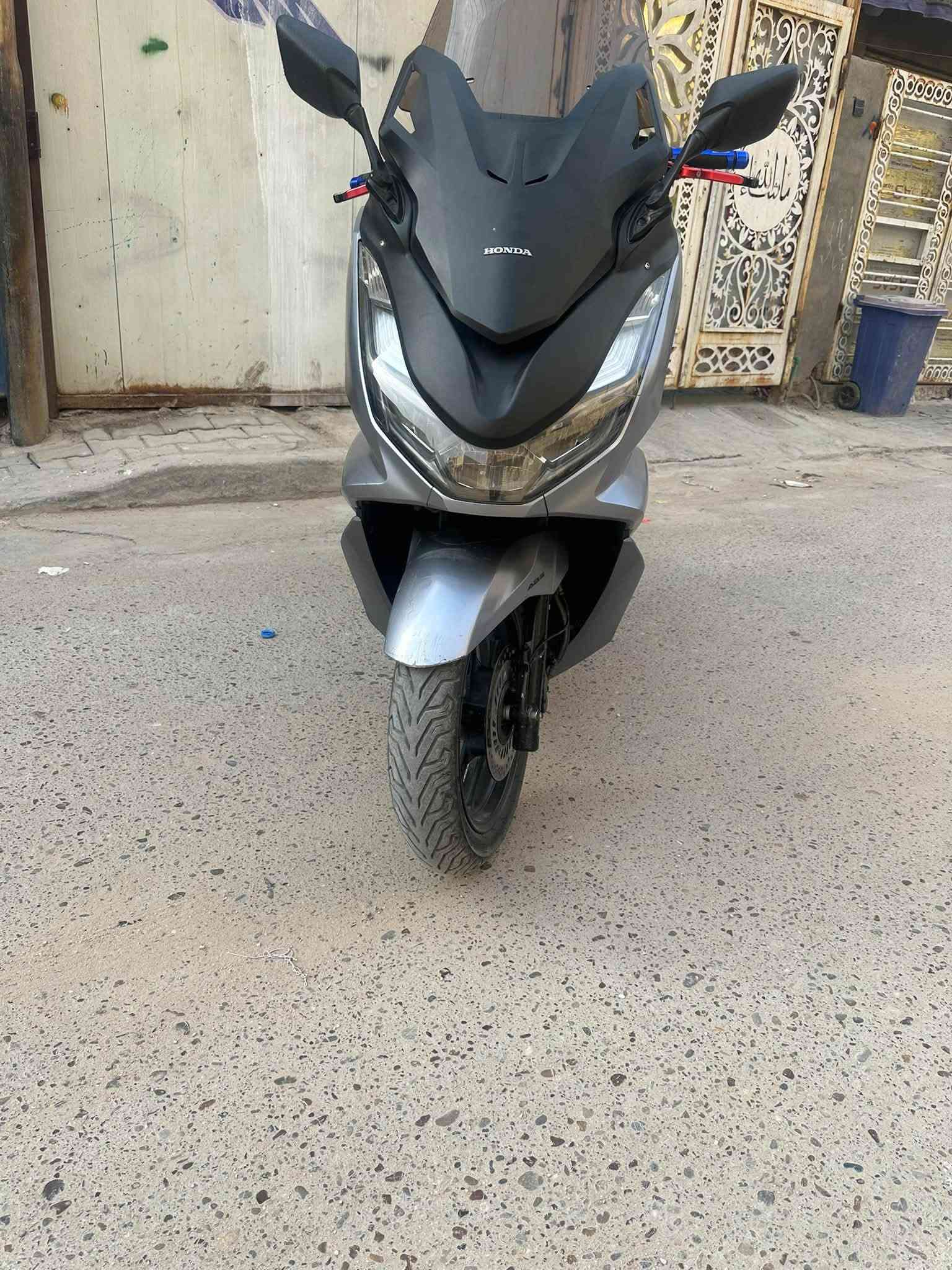 بيسي اکس • جيل الربع • الامين الثانيه