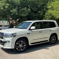 لاندكروز GXR • بدون حادث • 6 سلندر