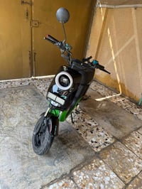 R9 • ٥ بطاريات • مكسور خلفي ومراية