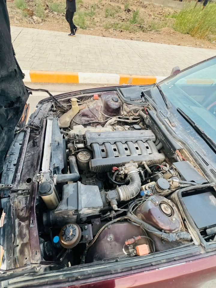 بي ام ٥٢٠ • ١٩٩٣ • ديالى