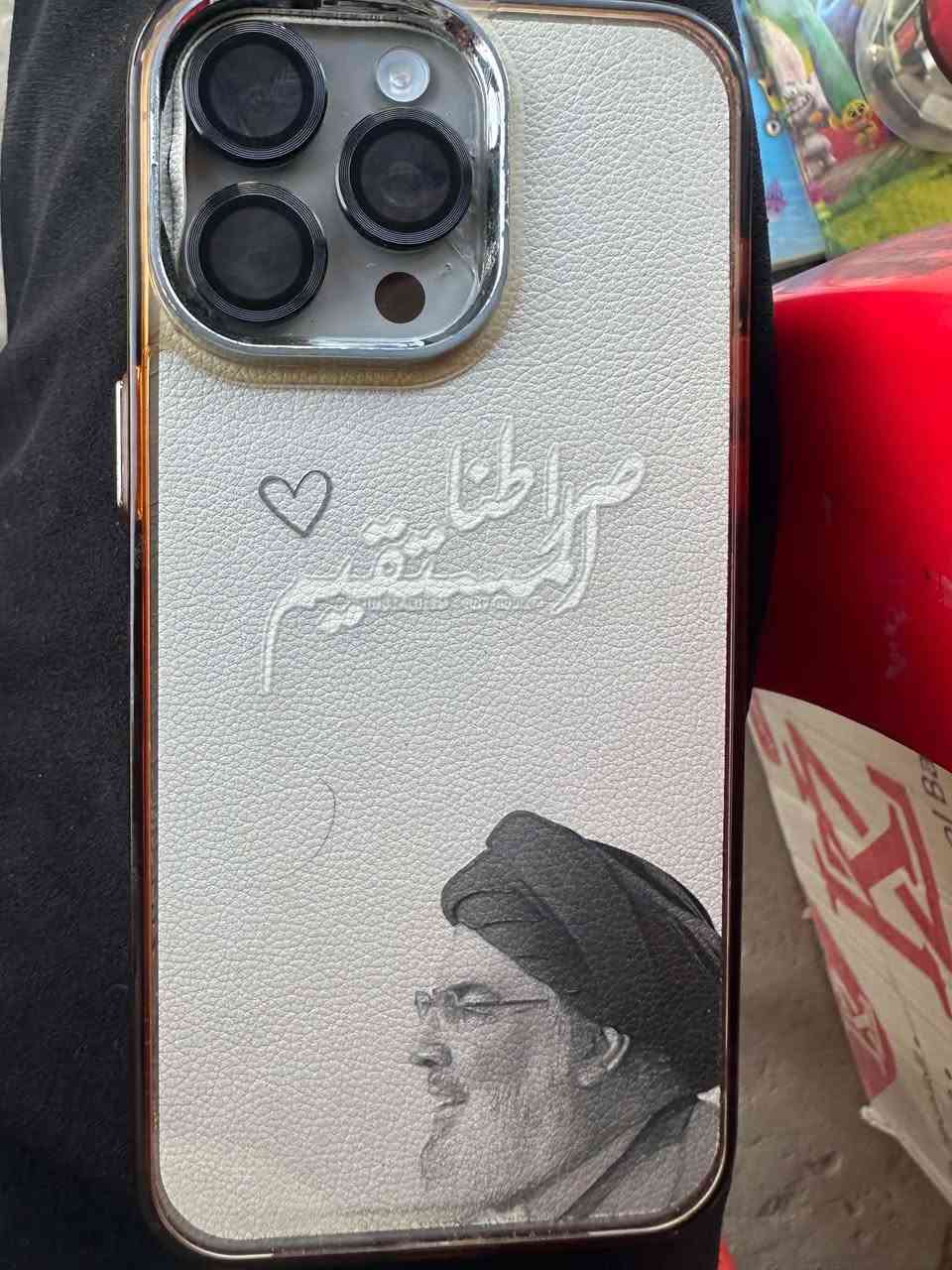 ايفون 15 برو ماكس • ٢٥٦ • شاشة مبدلة