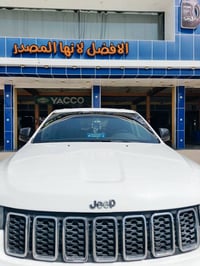 جراند شيروكي • V6 ٣.٦ • دفع رباعي
