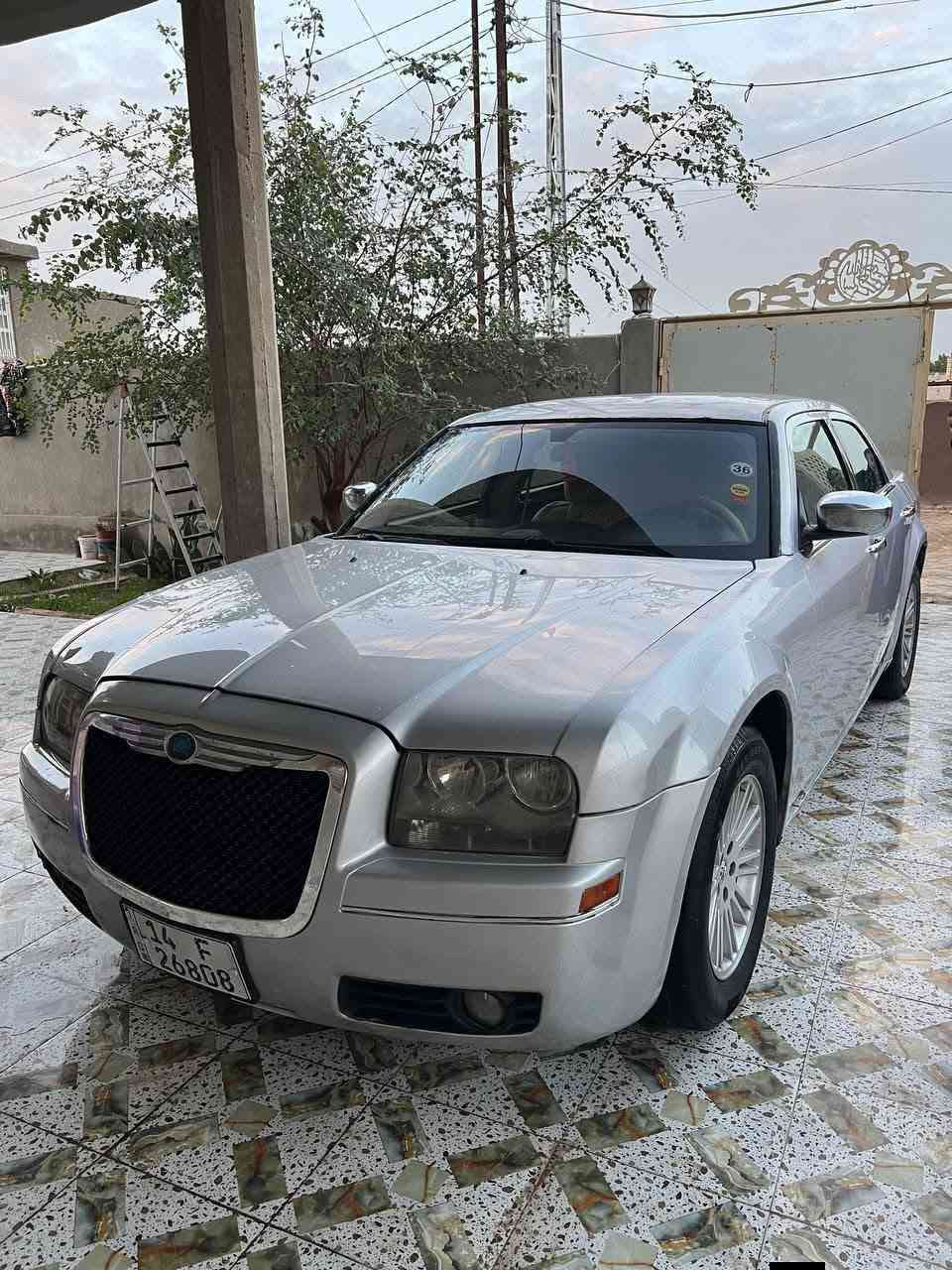 اوباما  مديل 2006 سعر 85ورقه  قابل للتفاوض    وارد أمريكي حادثها جاملغ امامي فقط بدون دواخل والباقي كفاله بيها مكانات صبغ اثر جراد  شاشه كبيره  داخل بيجي   3500 مكينه وكير مكفولات حداديه جديده تخم تاير  مشروع وطني ب اسمي سنويه ل 30 مكان سياره الديوانية قضاء الشاميه ***********
