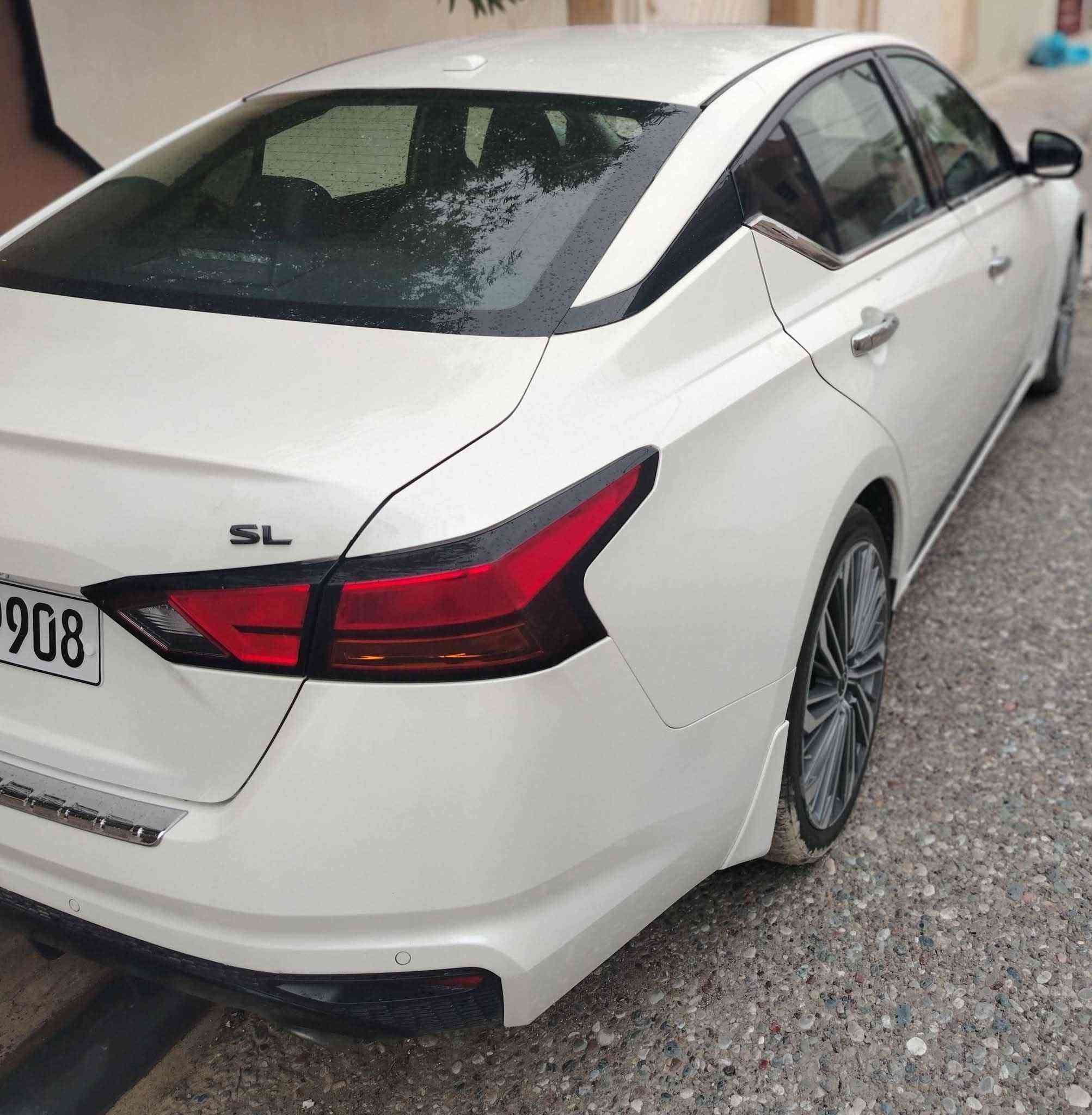 نيسان التيما SL فول مواصفات 
رقم الهاتف : *********** كركوك, العراق
