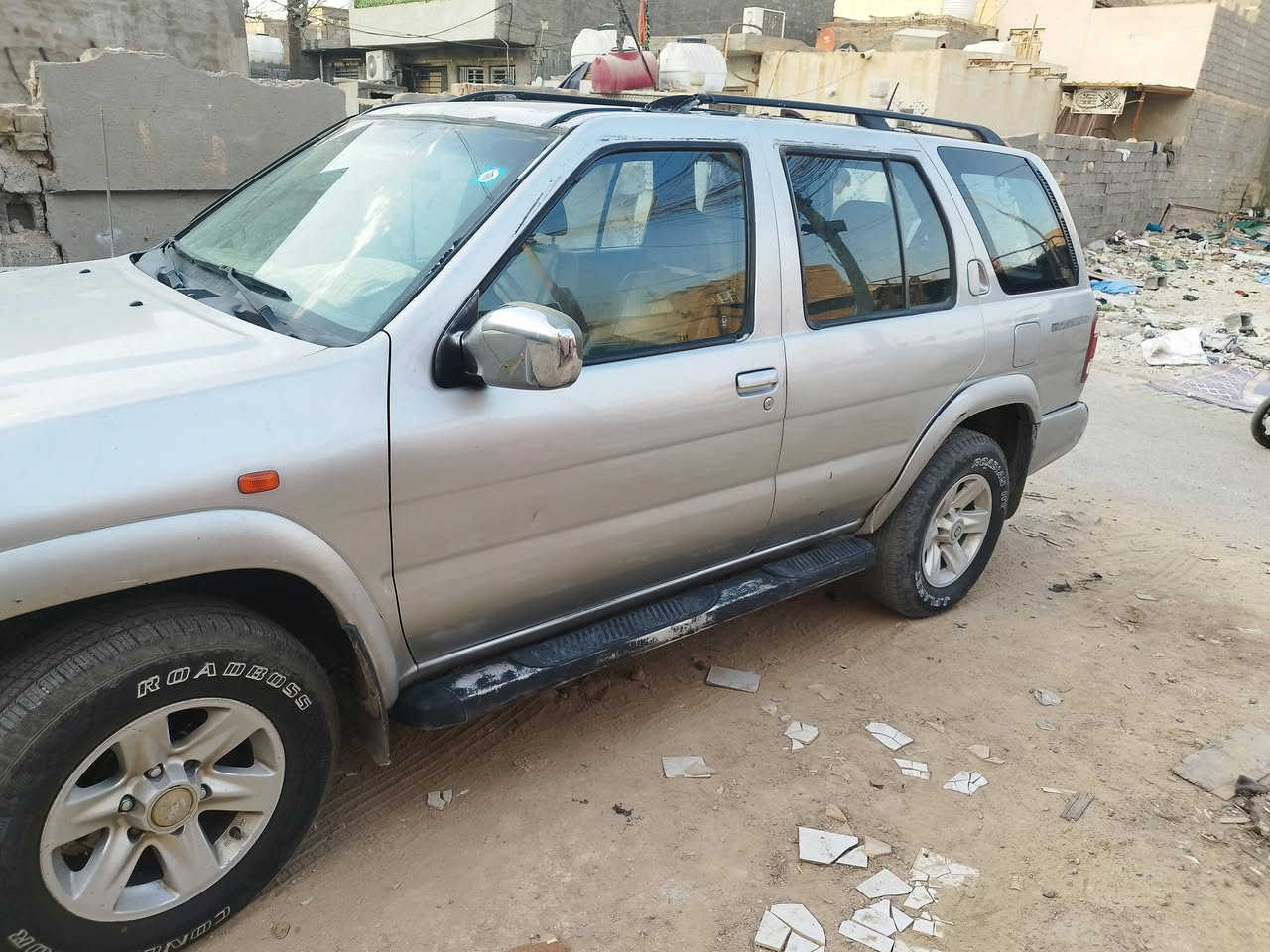 سلام عليكم سياره للبيع نيسان باثفندر موديل 2005 رقم سياره بغداد سياره حلوه وشكله احله من الصور تخم تاير جديد باتري جديد كهربائيات شغاله كلها تبريد شغال للكشر واضح بالتصوير مكينه كير مكفولة معامله واصله للبصمه مكان السياره بغداد شعب حي اور قرب جامع الخلفاء مخبز بغداد اني مكلف بل نشر ما اجاوب على تعليقات رقم الهاتف ***********
