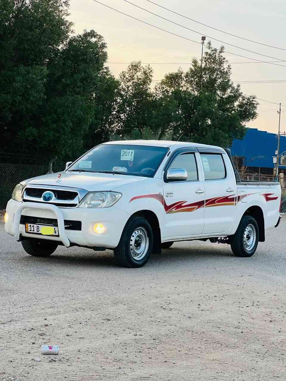 هايلوكس • ٢٠١١ • رقم بغداد
