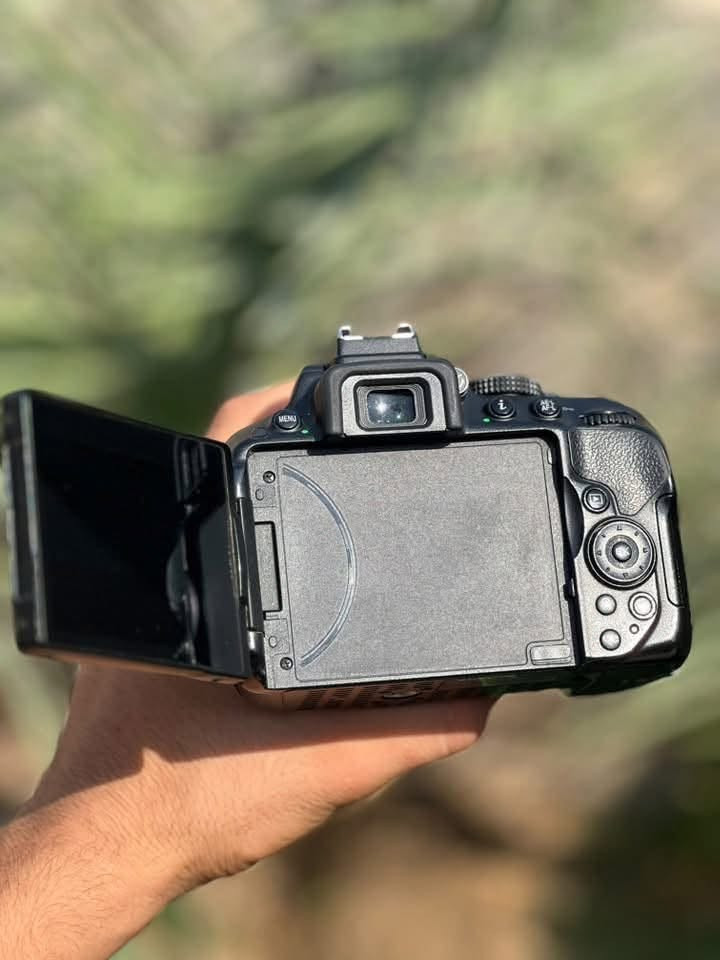 نيكون D5300 • سيغما ٧٠-٣٠٠ • ٧٠٠٠ شتر