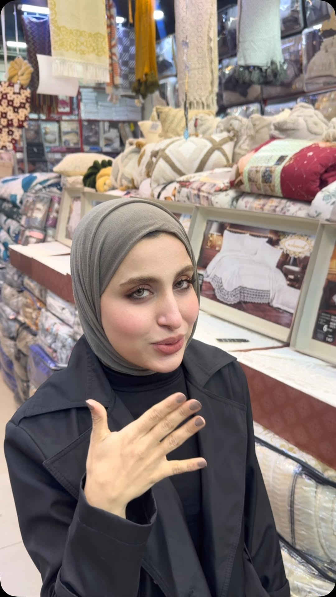 فرش عرايس • ٦قطع • صناعة تركية