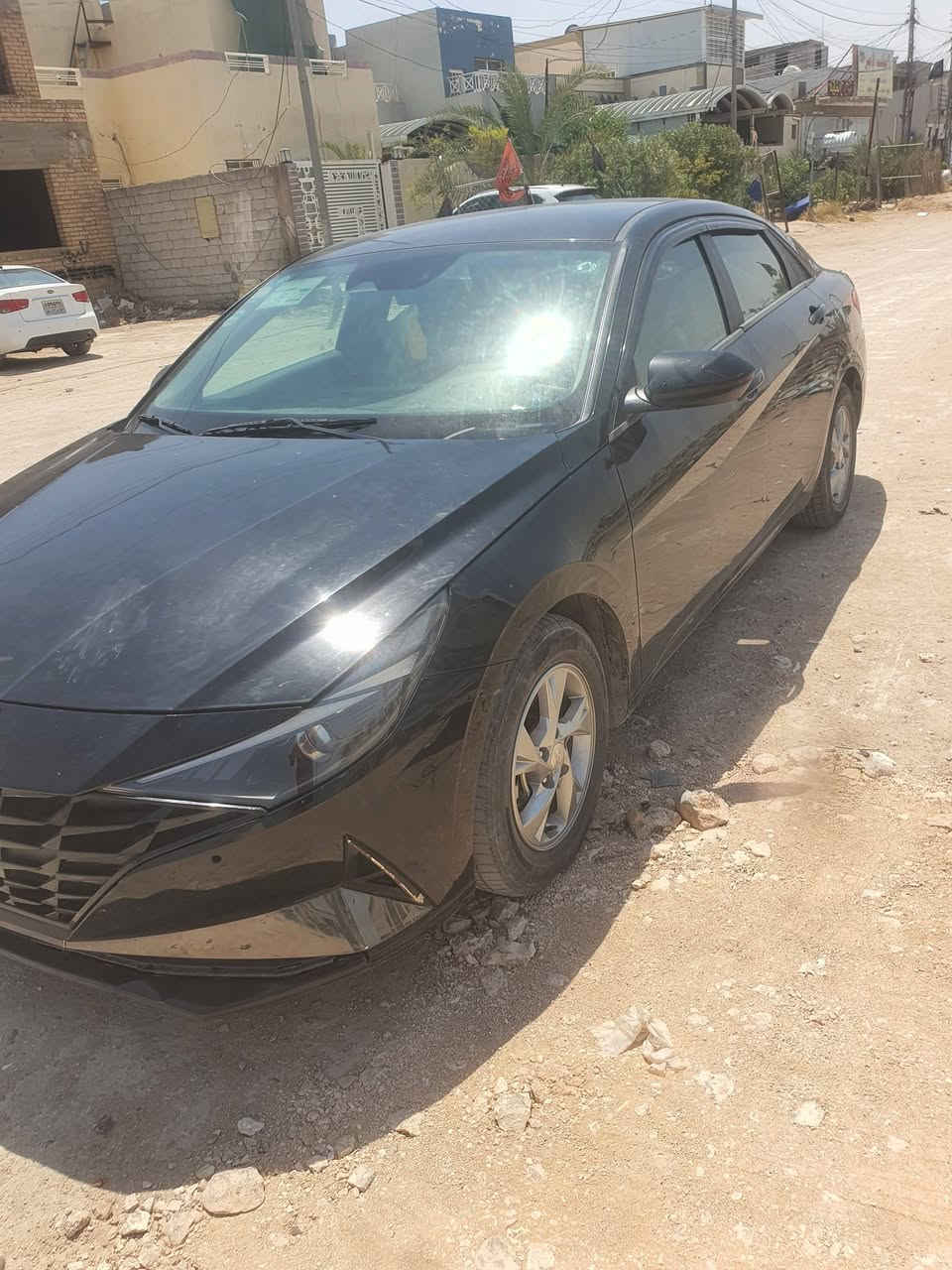 سلام عليكم سياره إلنترا 2022 جديد  رقم بغداد تحويل تبريد تايرات جدد سياره ليبل واحد  ثاني يوم بيه بنيد مبدل   سياره فول رادار كامره مامي ماشي 60الفالسعر 125 وبيه مجال التصالح ***********
