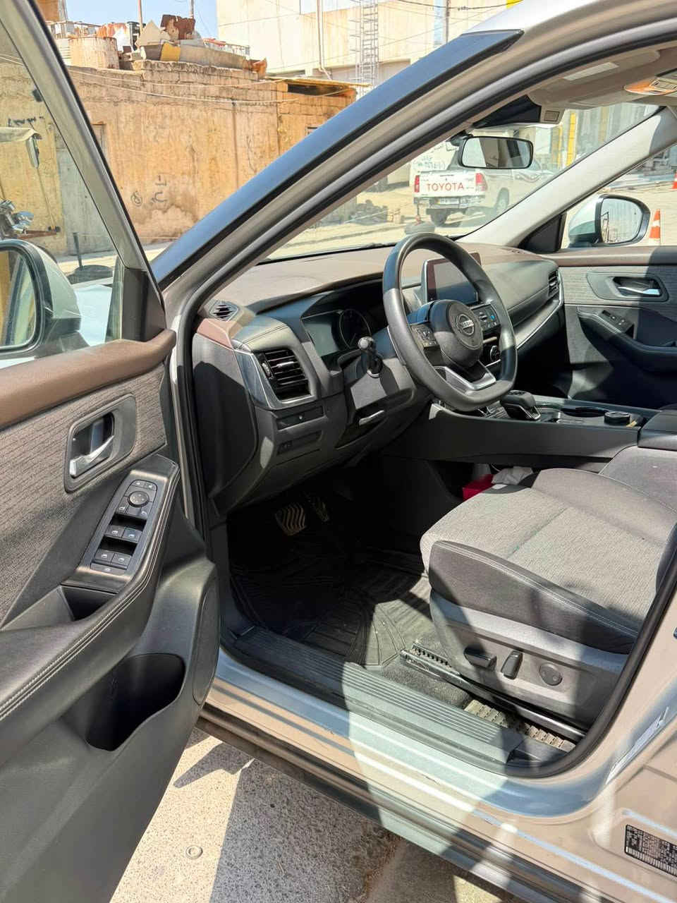 2022 rogue sv دەبل ئەکسل ١ پارچە سبوغ بێ ژووری بەس 
دوو سی جی ساردەکوت
سەنەوی و ژینگە و ریگاوبان نویە 
٤٨ هەزار مایل
نرخی ١٦٣ و مامەلەیەکی برایانە
*********** Singapore
