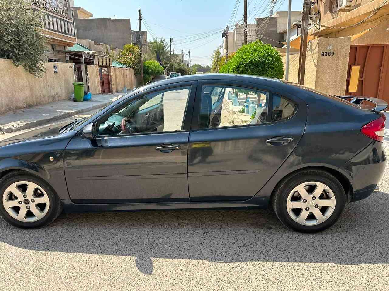 بروتون (جين2016 (2
من رخصة الادمن
صدر جديد
مكينه 1600 نضيفه
تبريد تدفئة جديد وخير من اللّٰه
حادثها جهة سايق
داخلها نظيف والكشنات سبورت
(بنيد مبدل ) وباقي تفاصيل بلصور
السعر : 73 ورقه
• بغداد السيديه حي الاعلام
ملاحضة: غير متواجد على الفيس فقط واتساب
***********
