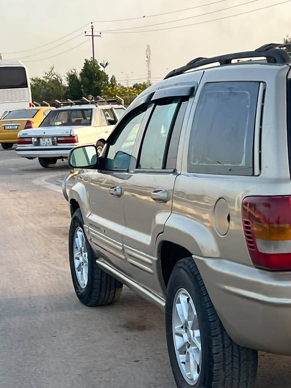 فول مواصفات • موديل ٢٠٠٠ • الناصرية