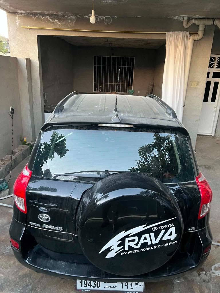 تۆیۆتا  Rav4  مۆدیل 2012 ی فوول تەنیا 
 گێڕ عادی 
سوکان عکس
مەکینەی گۆڕاوە بە کامیری 2007 
تەبرید لەسەر سویج بی لێدران 
ساغە مووس و بڕاوە نیە 

ژ.م//*********** رانية, السليمانية
