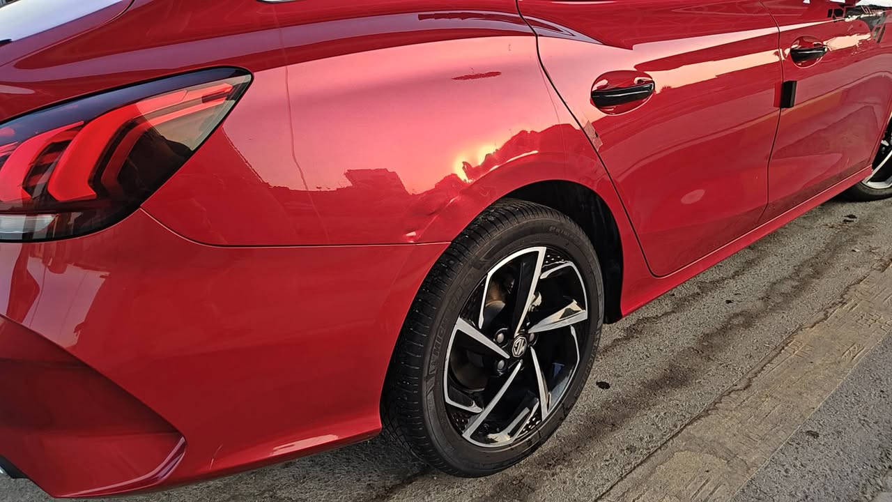 Mg gt full 2022
ماشيه 46 الف قابل للزيادة
وارد خليجي الشركة تبديل دهن بالشركة طالعة من الضمان تريد ترجعها تسوي صيانة ال40الف عادي 
فول مواصفات رادار محرك 1.5 تيربو 
مكان السيارة البصرة
رقم اربيل تحويل شرط
 عارضها ب 120$ وبيها مجال بسيط حك الجية للشراي ***********
بيها رصعة بطرف البنيد وشخط زغير بالباب المدكر الخلفي بي ضربة خفيفة ترجع بي دي ار 
عطل في بوابات التبريد فقط عالوجه 

‎المواصفات :

‎مصابيح نهارية LED
عداد ديجتال
‎مصابيح خلفية LED
‎‏‎مرايا جانبية كهربائية
ابل كاربلاي و اندرويد اوتو
‎‏‎اشارات في المرايا الجانبية
تحديد مسار 
الخروج من المسار
‎‏‎بصمة تشغيل
‎‏‎مقود من الجلد
‎مقاعد جلد رياضية
‎‏‎مكابح توقف الكترونية EPB 
‎‏‎مكابح انتظار الكترونية AUTO HOLD 
اوتو ستوب بالتقاطع
‎‏‎ABS
‎نظام الثبات الالكتروني ESP
‎‏‎نظام توزيع قوة الكبح EPD
‎‏‎نظام مكابح المنعطفات CBC
‎‏‎نظام مراقبة ضغط الهواء في الاطارات
‎‏‎فتحة تكيييف خلفي
‎‏‎نوافذ كهربائية 
‎مقود قابل للتعديل
‎شاشة 10 انش مع نظام بلوتوث
‎تحكم بالمقود 
شفتات ستيرن
‎مداخل USB مع شاحن
‎مدخل كهرباء 12 فولت
‎‏Apple Car Play
‎‏‎2 وسائد هوائية
‎كاميرا خلفية مع حساس خلفي
‎دبل صالنصة 
‎مثبت سرعة
تحديد مسار 
‎دواسات بنزين وبريك معدنية رياضية
‎ارضیات MG
‎ويل 17 من الالومنيوم
رادار امامي
رادار خلفي 
كامرة 360 درجة
