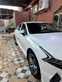كيk5موديل2022 ماشيه 103kmسياره بيه بارده بسيط بل باب كما موضح بل صور و...