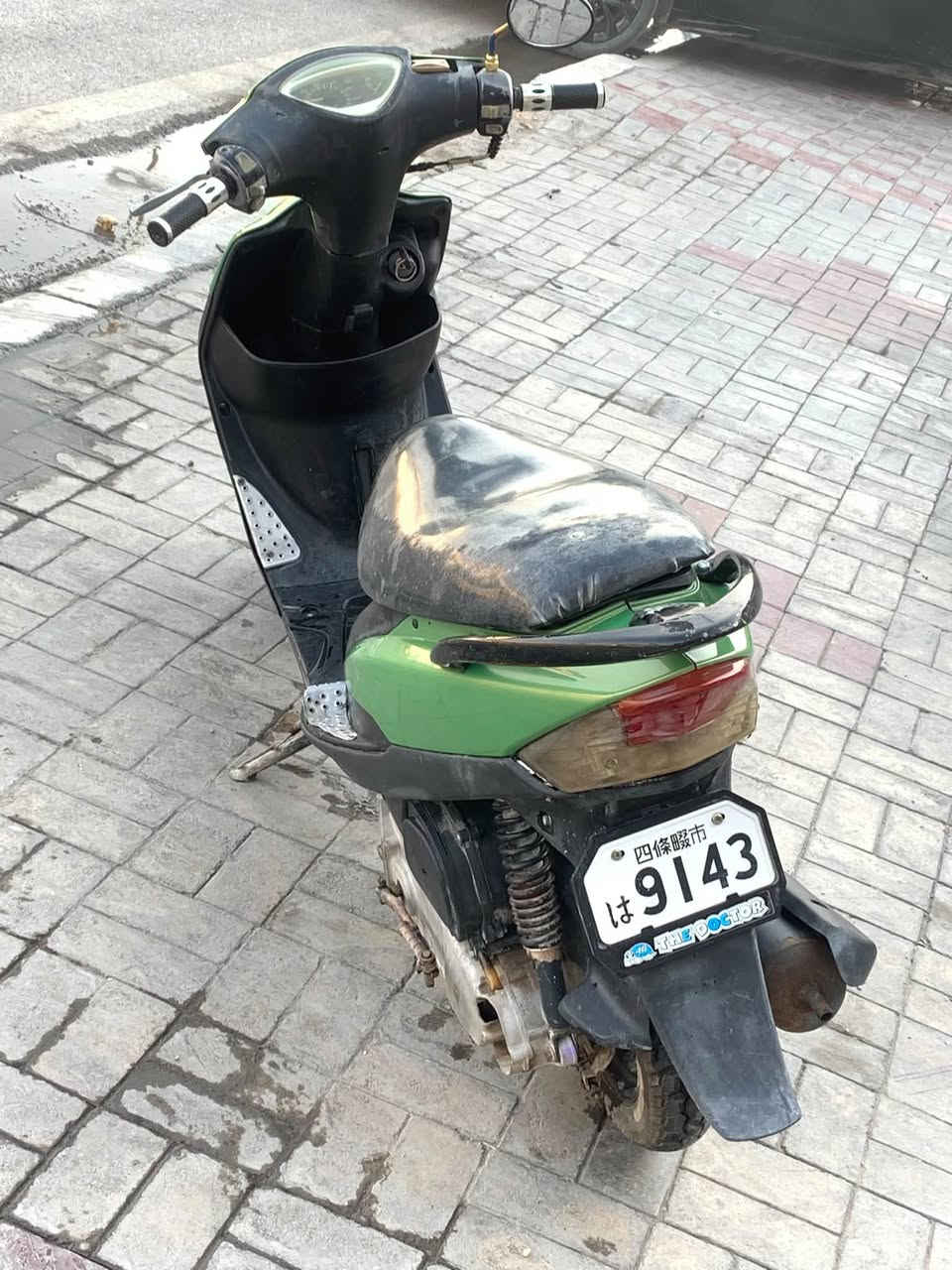 سلام عليكم 
دراجه للبيع ماكس عدله 
بوشه 55
السعر 400 و بيها مجال
مكاني كربلاء الحر
***********

