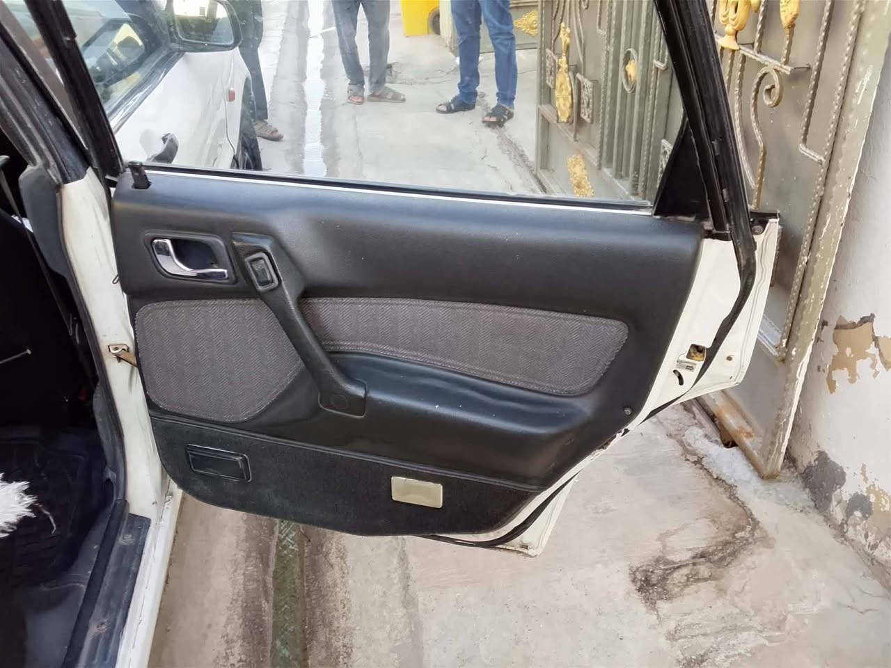 مستبوشي كلنت 93 محرك اوتوماتيك محرك كير سوناتا جديد حاويات جام كهربائي قفل مركزي بيها ضربا بل بجم مبدل بدنه اماميه تأير جديد باتري جديد بطاقت بنزين  سعر 29 مكان  كركوك شورجه ***********
