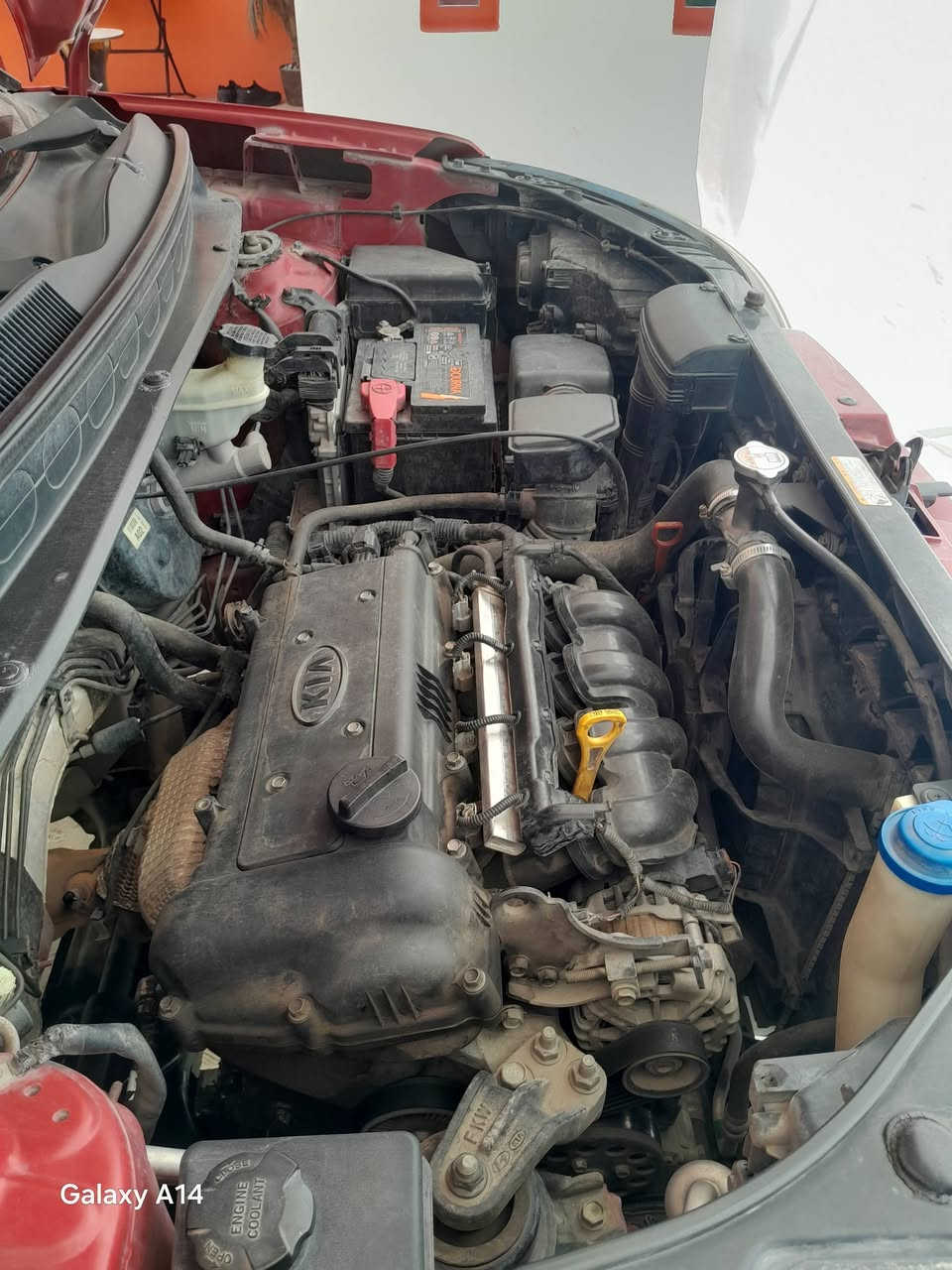 كياء صول ٢٠١١ رقم دهوك بلا دعم بس قطعه بلباب سائق وهي هم مو قوية طعجه ومرجع على بارد مكان سيارة زاخو ٩٠ وبيها مجال لشري خاص ما اجاوب رقم واتساب ***********
