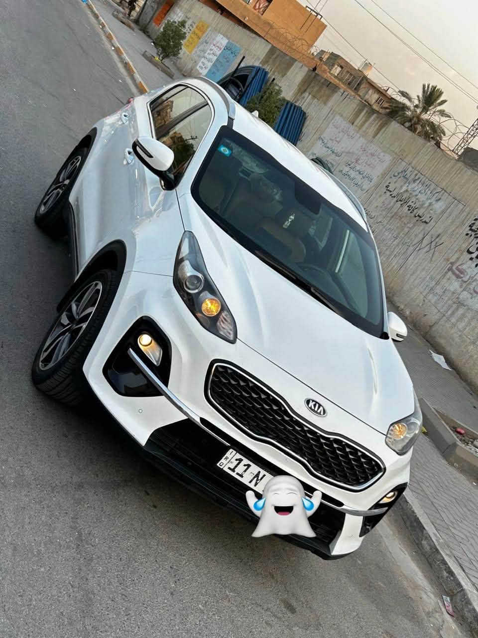 السلام عليكم سبورتج 20 خليجي مكفولة  رقم بغداد ماشية 63 السعر 185  مكاني حي الجهاد رقمي ***********
