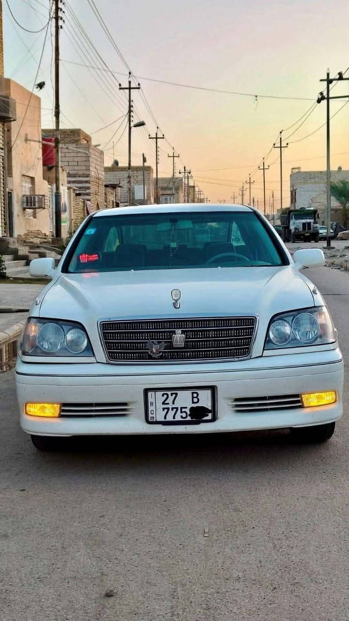 السلام عليكم 
ملكه موديل 2000 محرك ففتي 2500 رقم ذي قار انكليزي 
مصبوغة بيهه ضربه بلجاملغ الخلفي مكينه وكير وتبريد كفاله مكاني الناصرية مركز السعر 105 وبيهه مجال الاستفسار على هذا الرقم ***********
