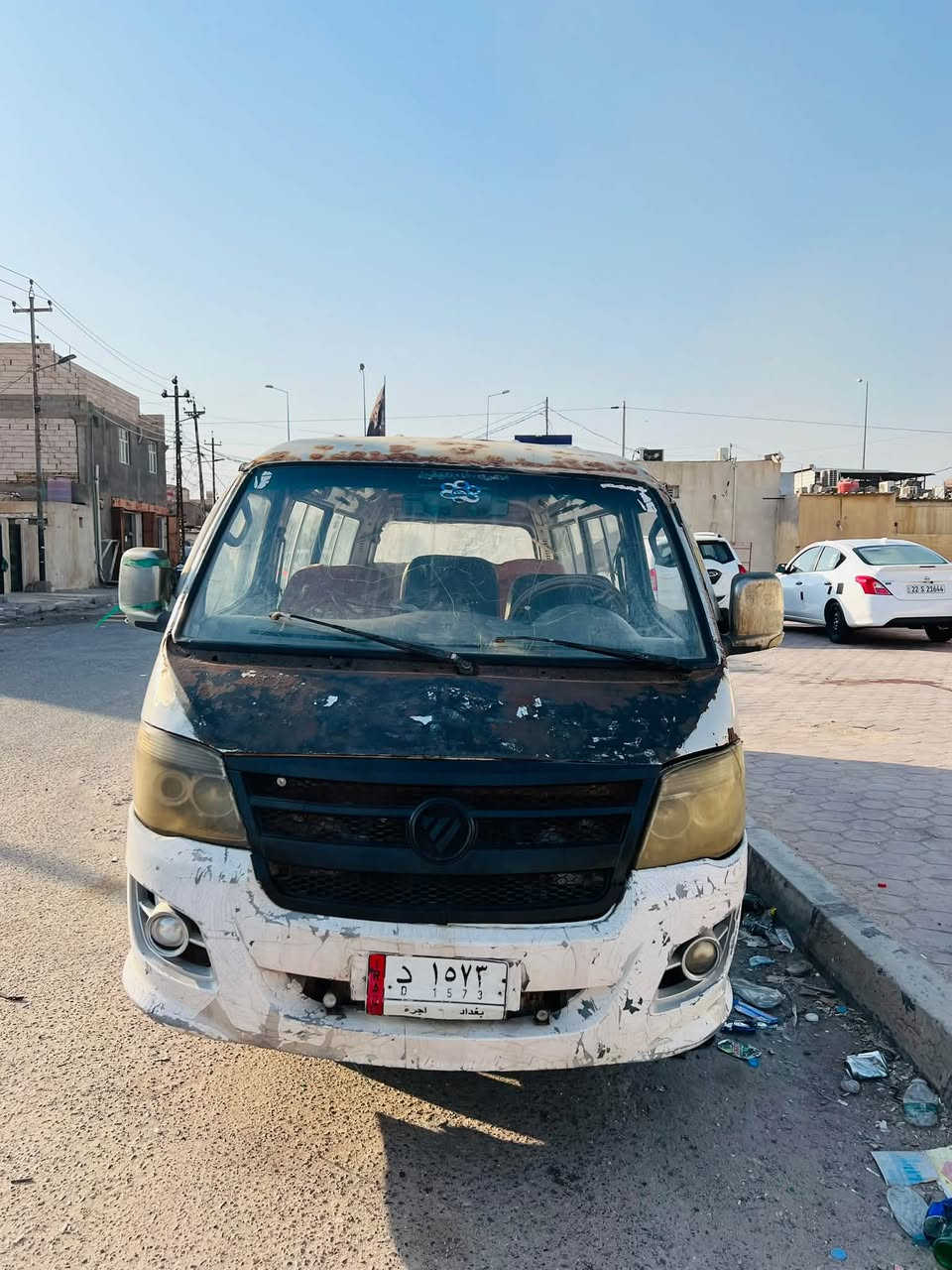 سلام وعليكم كيه اللبيع موصل مكينه وكير جدد البدي شوفت عينك سياره حلوه سياره ماعوزه شي مكان السياره سعر22وبيه مجال بصره 5ميل رقم ***********
