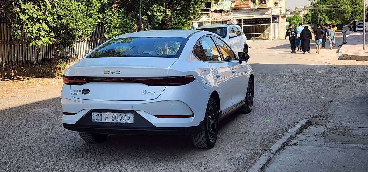 سلام عليكم BYD كن بلاص موديل 2025 ماشيه 15 الف مكفولة  جديده ملحقات كامله بيها بارد بلبنيد موضح بلصور  داخل ابيض 
السعر 20 مليون وربع 
مكاني الدورة حي الصحة 
*********** & ***********
